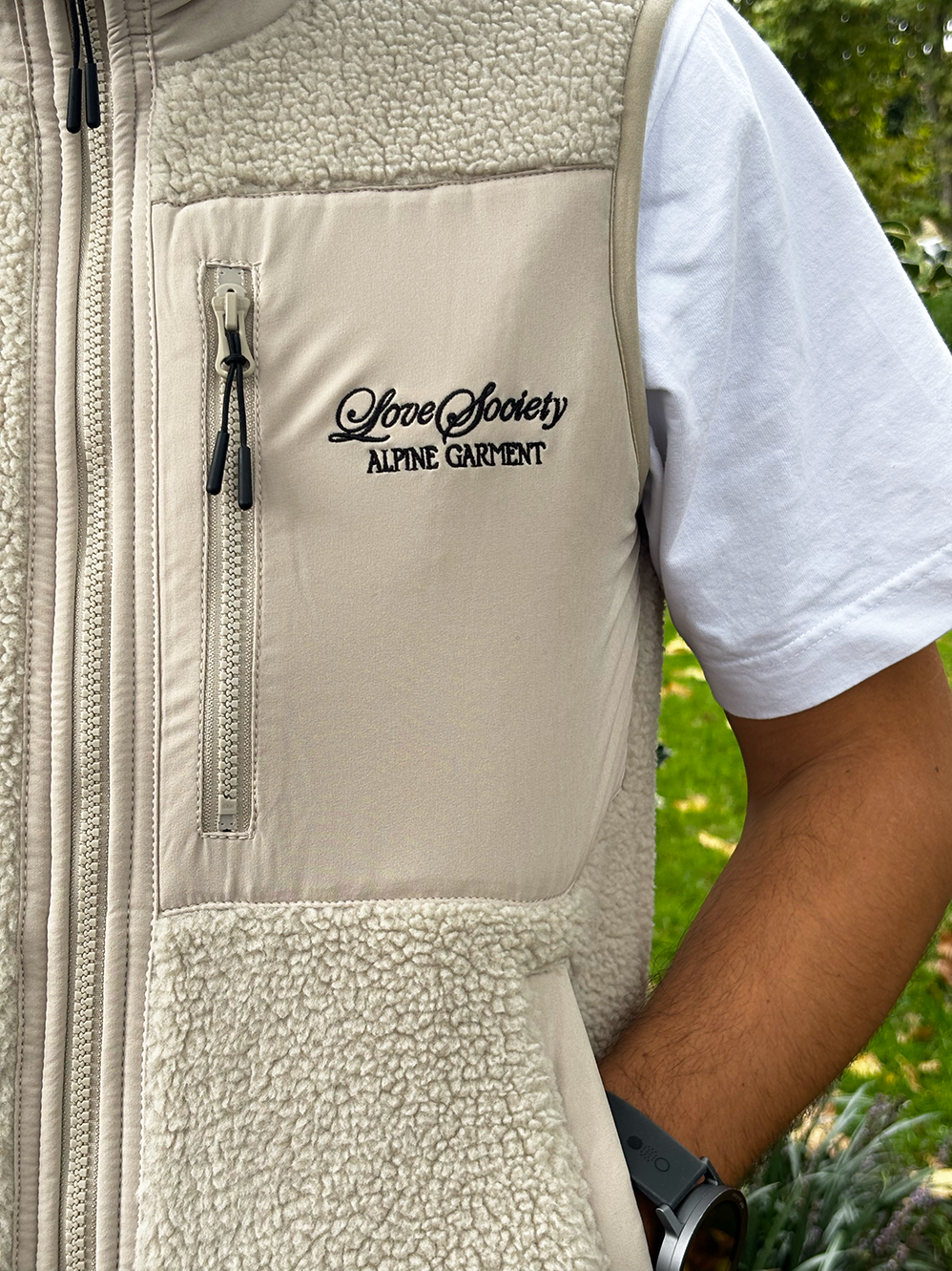 Guaranteed to keep you Hot Unisex sleeveless fleece jacket - Preorder